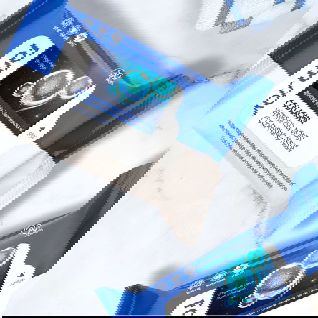 Farmstay Collagen Water Full Moist Cleansing Tissue (30 Sheets) - Miessential