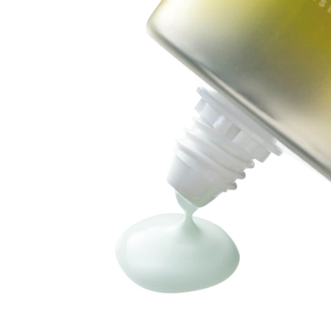 Skin Aqua Tone Up UV Essence Mint Green