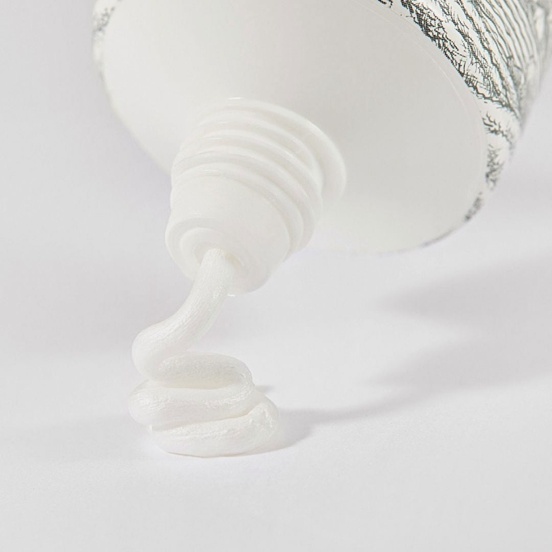 3W Clinic Collagen Cleansing Foam - Miessential