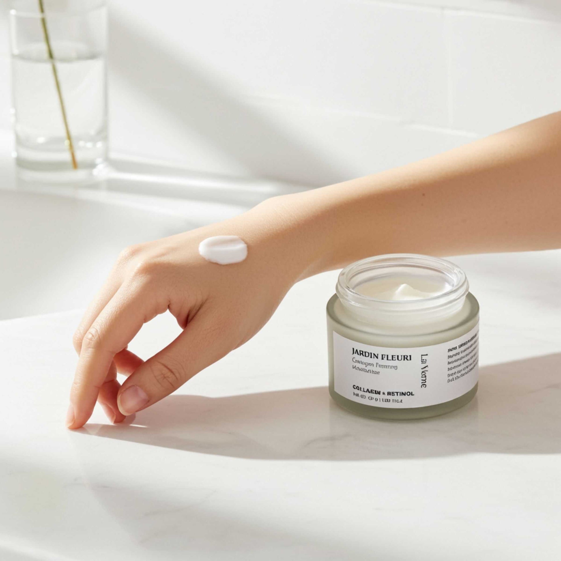 La Verne Jardin Fleuri Collagen Firming Moisturizer