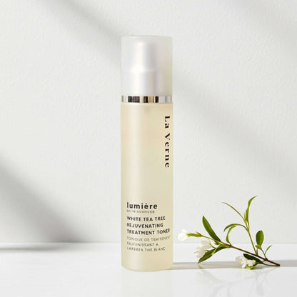 La Verne Lumiere Niacinamide Hyaluronic Acid White Tea Tree Toner