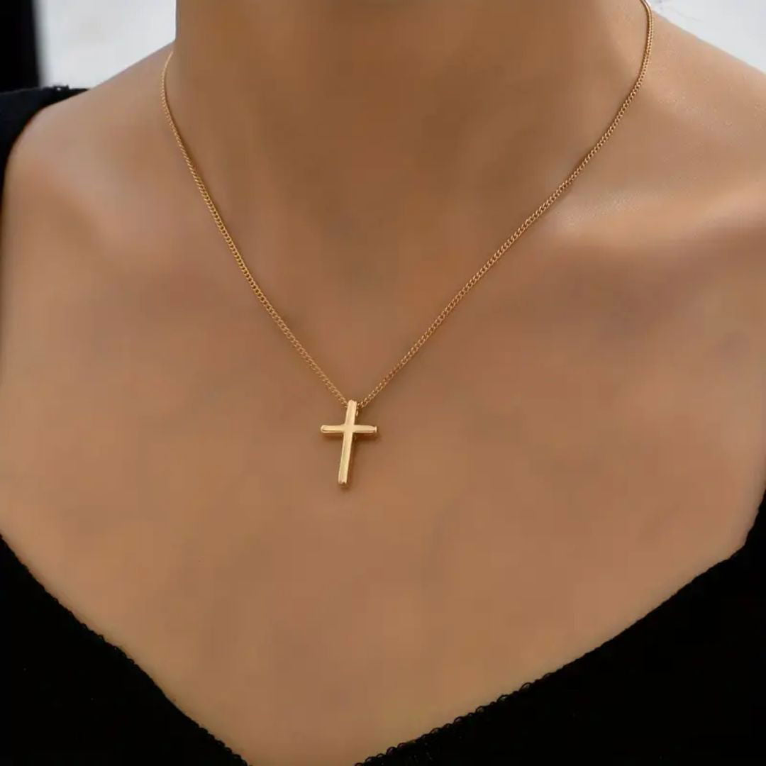 Simple Mini Cross Pendant Necklace - Miessential